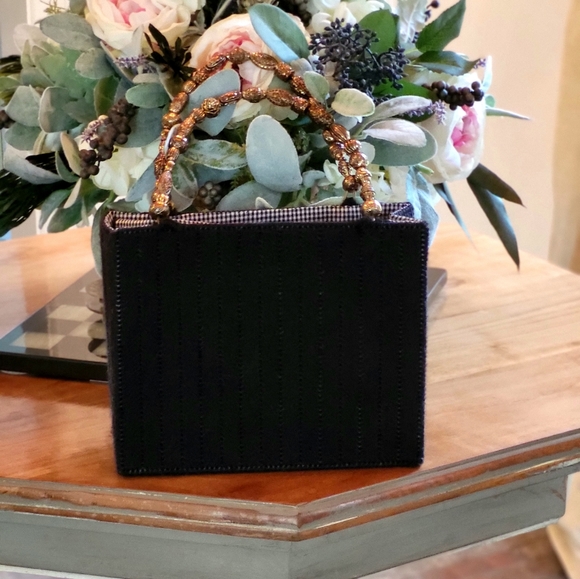 Small black knit paper bag purse with metal bead handle - Picture 1 of 6